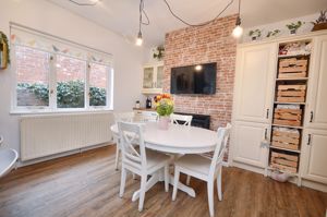 Dining area- click for photo gallery